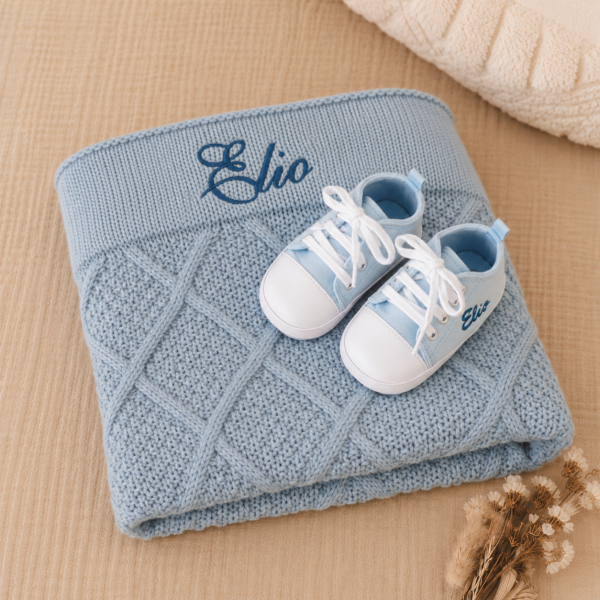 Cadeau de naissance Couverture et chaussons pour bébé, bleu